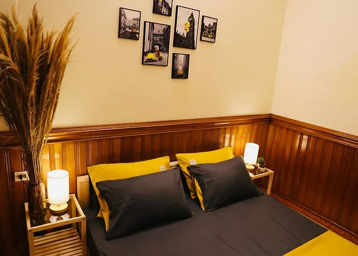 Khách sạn cạnh Lăng Bác